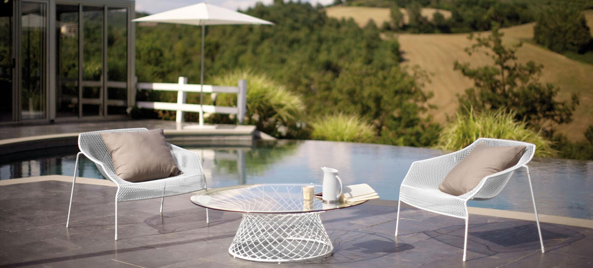 Mobili da giardino: materiali moderni da utilizzare