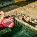 I trend per l’estate 2018 , cosa indosseremo sotto l’ombrellone ?